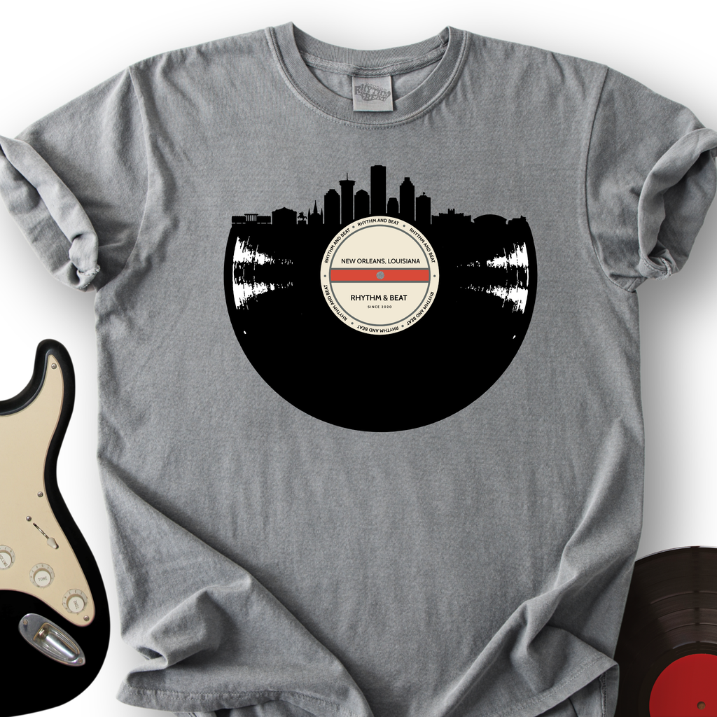 Vinyl Skyline New Orleans T-Shirt product image 2