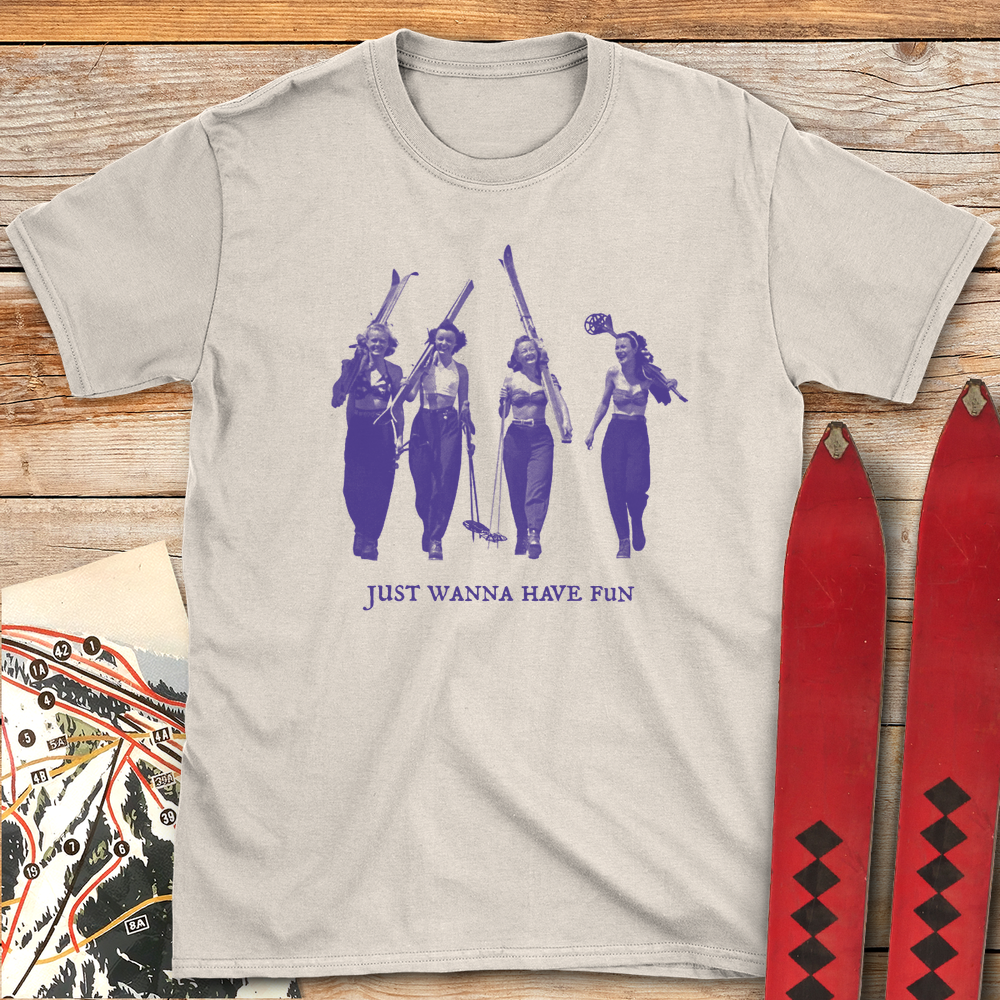 Girls Gone Skiing product image 2